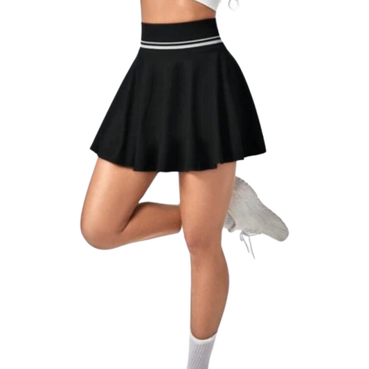 Falda deportiva • Skort lineas blancas